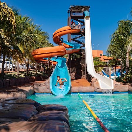 Grandes Lagos Resorts E Parque Aquatico Santa Clara d'Oeste Extérieur photo