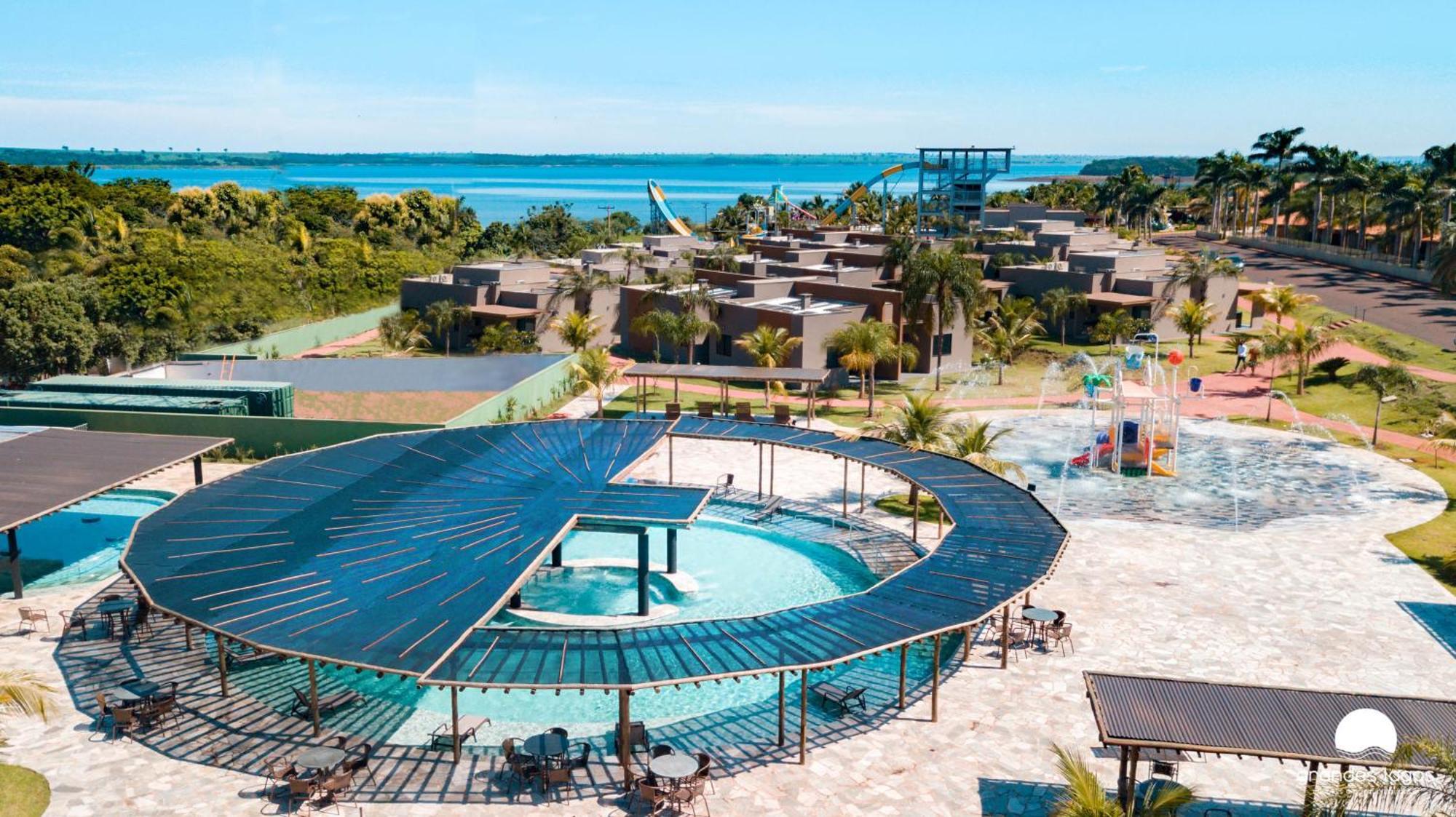 Grandes Lagos Resorts E Parque Aquatico Santa Clara d'Oeste Extérieur photo