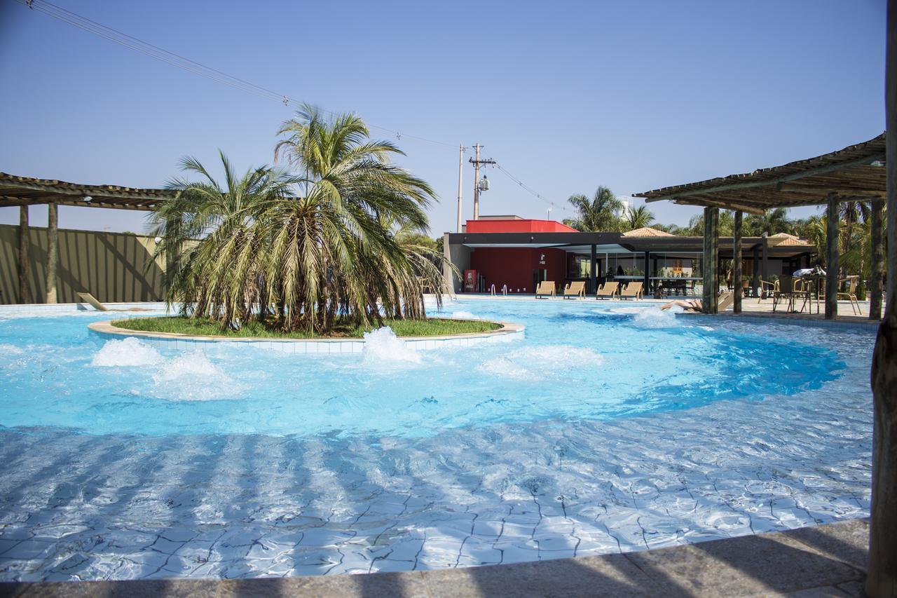 Grandes Lagos Resorts E Parque Aquatico Santa Clara d'Oeste Extérieur photo